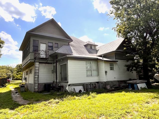 1612 Lagonda Avenue, Fort Worth, TX 76164