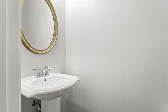 4324 Laurel Creek Court SE, Smyrna, GA 30080