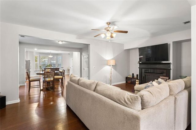 4324 Laurel Creek Court SE, Smyrna, GA 30080