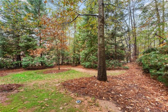 4324 Laurel Creek Court SE, Smyrna, GA 30080