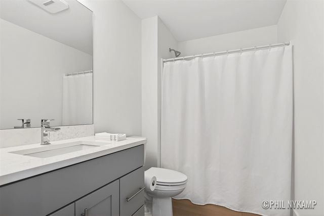 4616 Harkemas Creek Drive, Holland, MI 49424