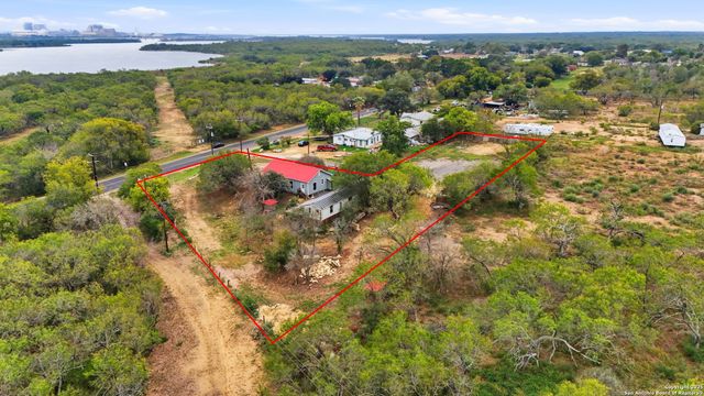 9455 S FOSTER RD, San Antonio, TX 78222