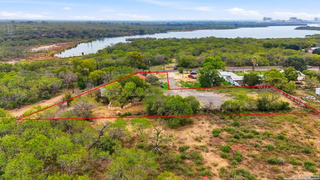 9455 S FOSTER RD, San Antonio, TX 78222