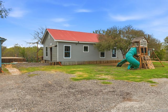 9455 S FOSTER RD, San Antonio, TX 78222