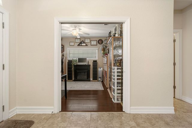 158 Whispering Way, Freeport, FL 32439