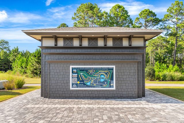 158 Whispering Way, Freeport, FL 32439