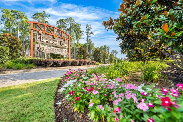 158 Whispering Way, Freeport, FL 32439