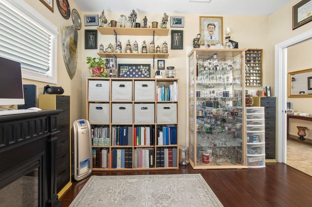 158 Whispering Way, Freeport, FL 32439