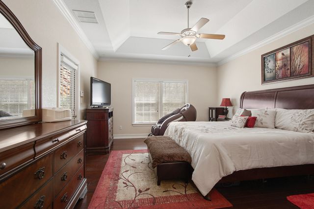 158 Whispering Way, Freeport, FL 32439