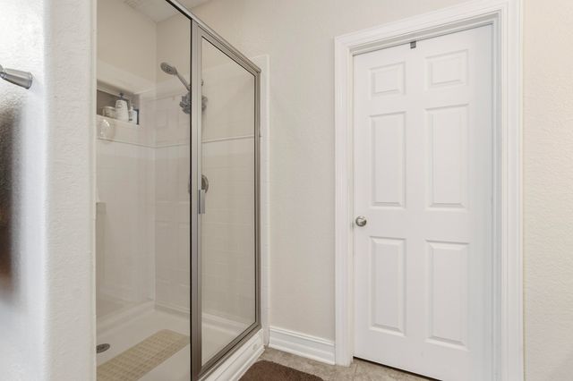 158 Whispering Way, Freeport, FL 32439