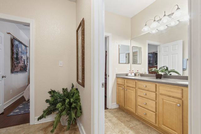 158 Whispering Way, Freeport, FL 32439