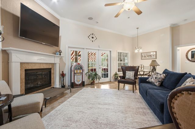 158 Whispering Way, Freeport, FL 32439