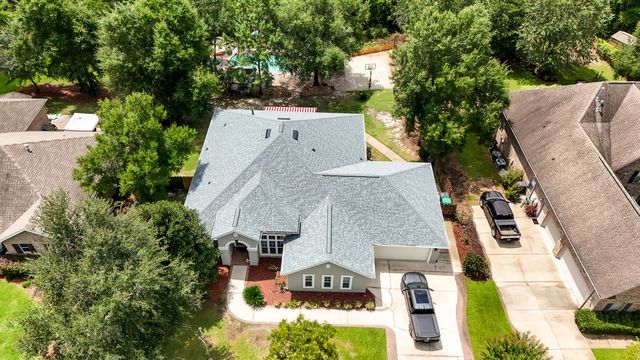 158 Whispering Way, Freeport, FL 32439