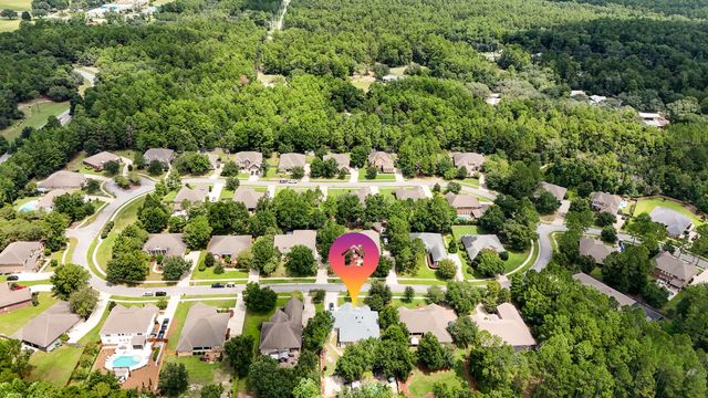 158 Whispering Way, Freeport, FL 32439