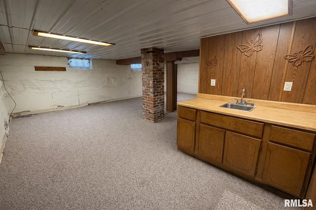 1535 SYCAMORE Street, Quincy, IL 62301