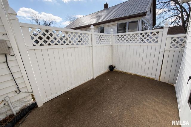 1535 SYCAMORE Street, Quincy, IL 62301