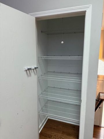 9334 DRUMMOND Drive 9334, Tinley Park, IL 60487