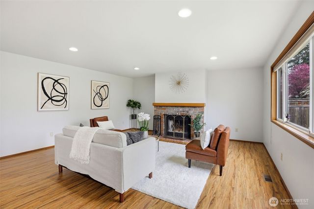 4914 S 310th Place, Auburn, WA 98001