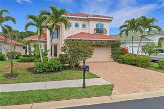 7787 Martino CIR, Naples, FL 34112