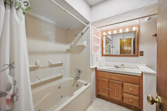 2608 Fm 920, Weatherford, TX 76088