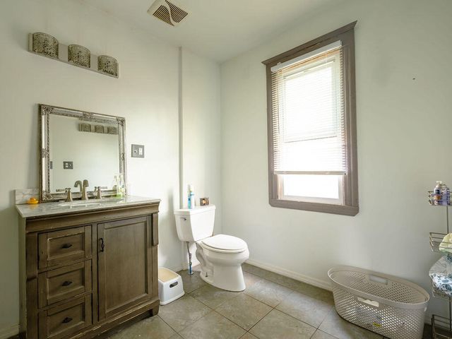 5062 Parker Street, Detroit, MI 48213