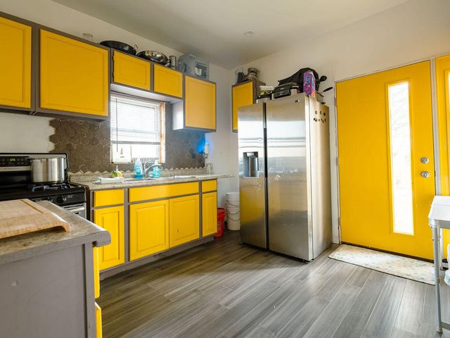 5062 Parker Street, Detroit, MI 48213