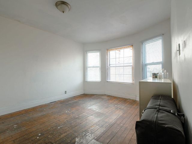 5062 Parker Street, Detroit, MI 48213