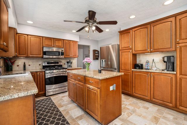 612 Colony Drive, Westerville, OH 43081