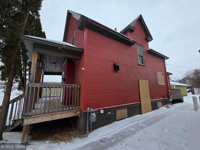 1207 N 18th Street, Superior, WI 54880