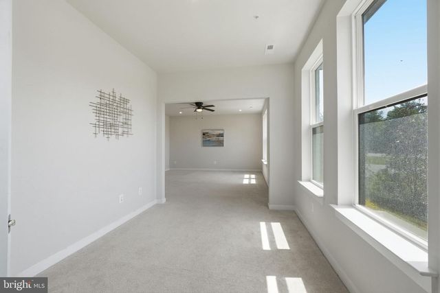 43830 MIDDLEWAY TER, Ashburn, VA 20147