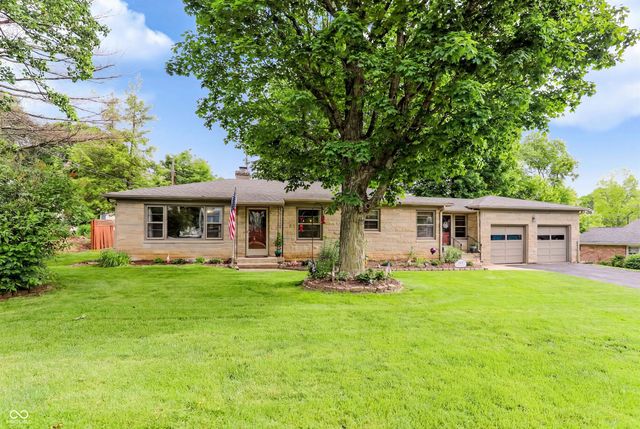 410 W Ash Street, Zionsville, IN 46077