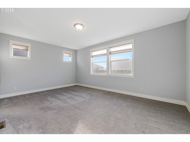 2353 Se 27TH St, Battle Ground, WA 98604