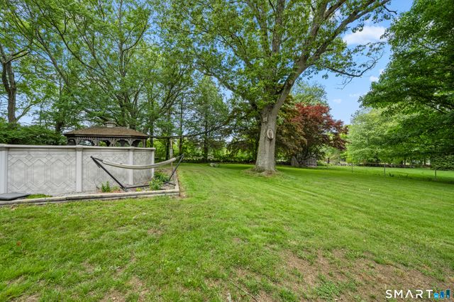 9 Monticello Drive, East Lyme, CT 06333
