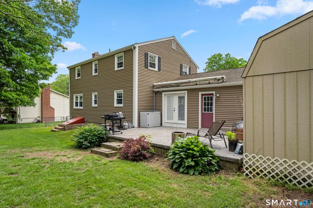 9 Monticello Drive, East Lyme, CT 06333