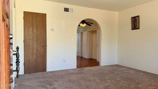 4192 N Western Winds Drive, Tucson, AZ 85705