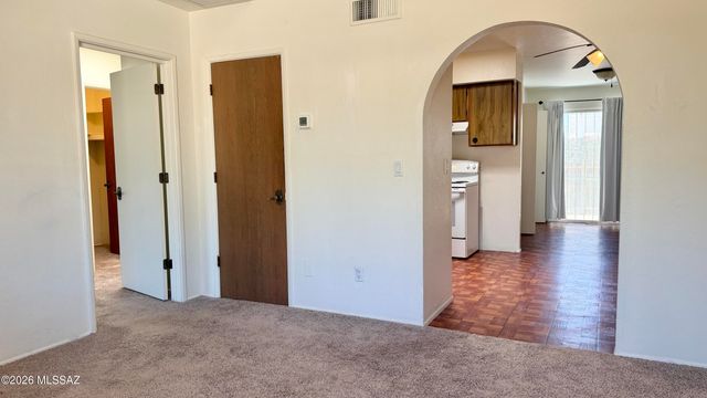 4192 N Western Winds Drive, Tucson, AZ 85705