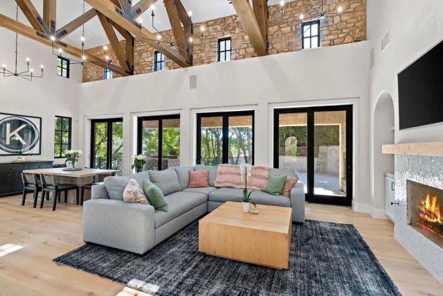 6937 Corte Spagna, Rancho Santa Fe, CA 92091