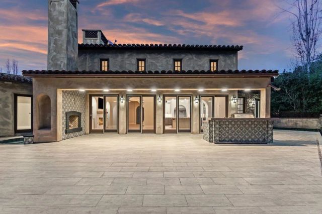 6937 Corte Spagna, Rancho Santa Fe, CA 92091