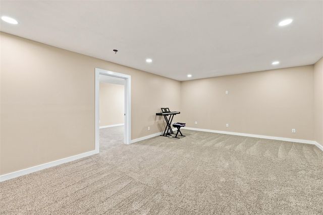 30 Ecklund Street, Sparta, MI 49345
