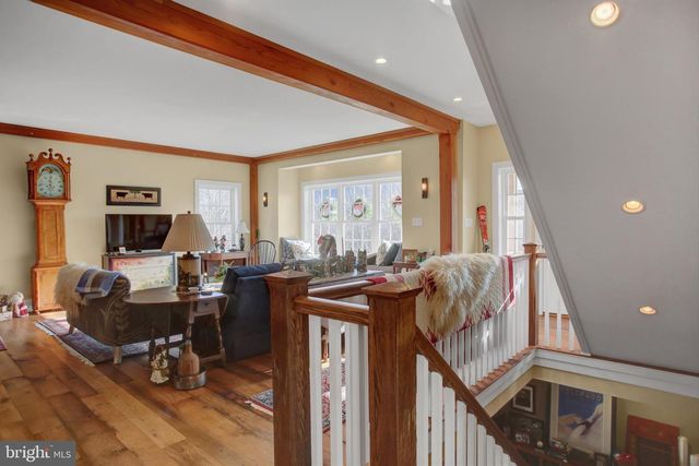 12101 MOUNTAINSIDE DR, Mercersburg, PA 17236