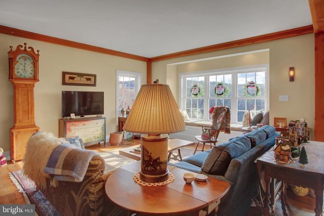 12101 MOUNTAINSIDE DR, Mercersburg, PA 17236