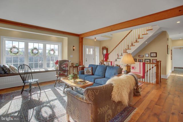 12101 MOUNTAINSIDE DR, Mercersburg, PA 17236