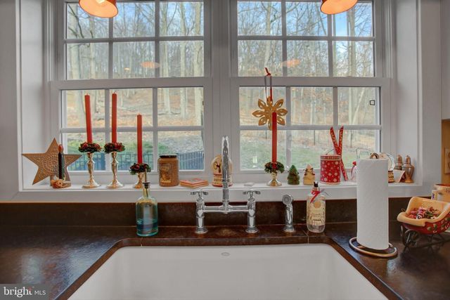 12101 MOUNTAINSIDE DR, Mercersburg, PA 17236