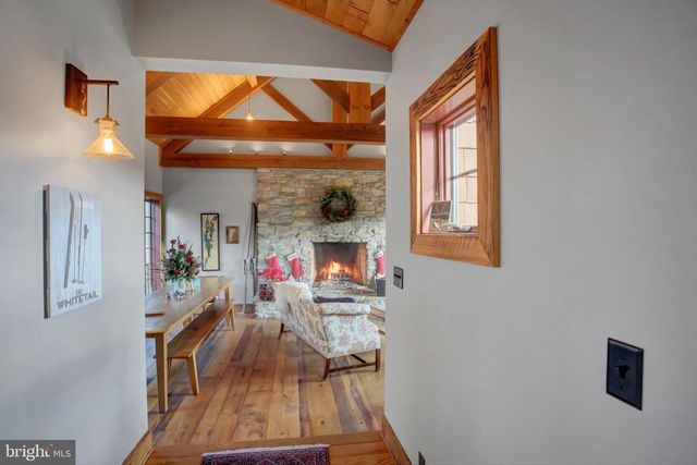 12101 MOUNTAINSIDE DR, Mercersburg, PA 17236