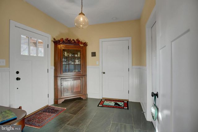 12101 MOUNTAINSIDE DR, Mercersburg, PA 17236