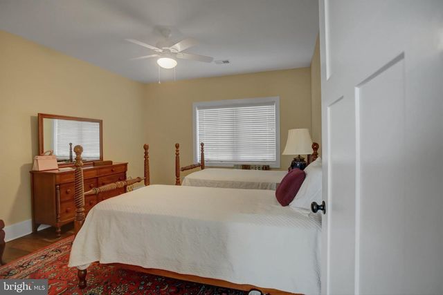 12101 MOUNTAINSIDE DR, Mercersburg, PA 17236