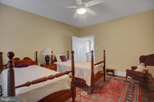 12101 MOUNTAINSIDE DR, Mercersburg, PA 17236