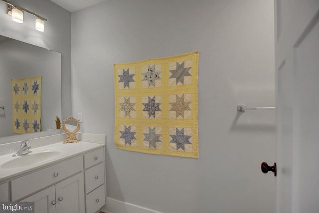 12101 MOUNTAINSIDE DR, Mercersburg, PA 17236