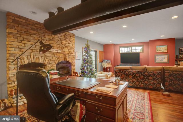 12101 MOUNTAINSIDE DR, Mercersburg, PA 17236