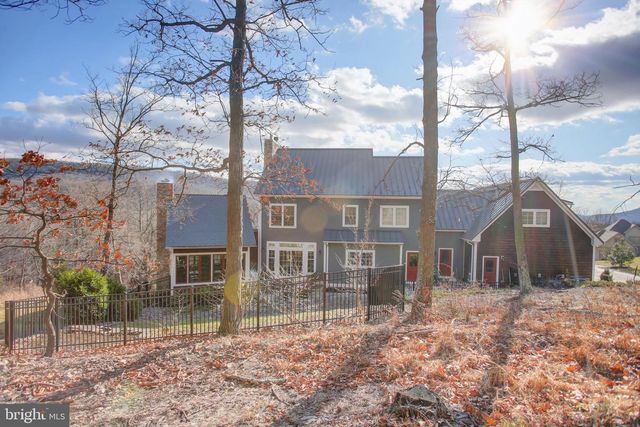 12101 MOUNTAINSIDE DR, Mercersburg, PA 17236